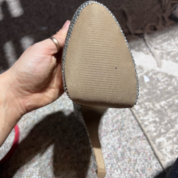 LUXE PUMPS - Picture 2 of 3